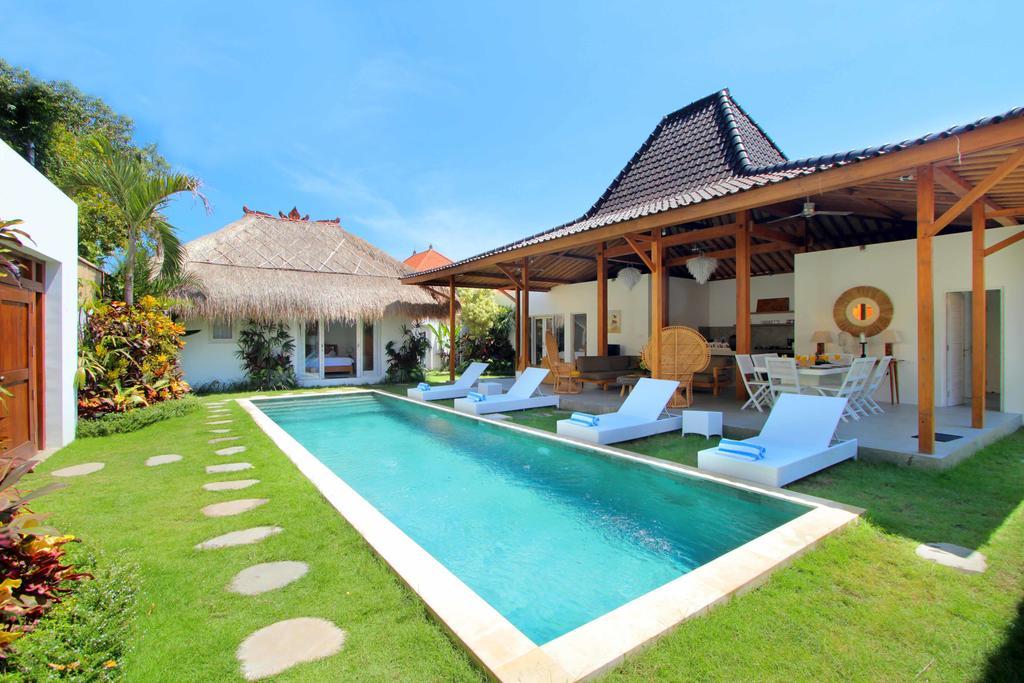 Villa Aksara By Optimum Bali Villas Seminyak Exterior foto