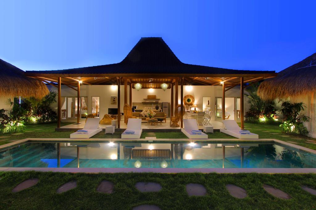 Villa Aksara By Optimum Bali Villas Seminyak Exterior foto